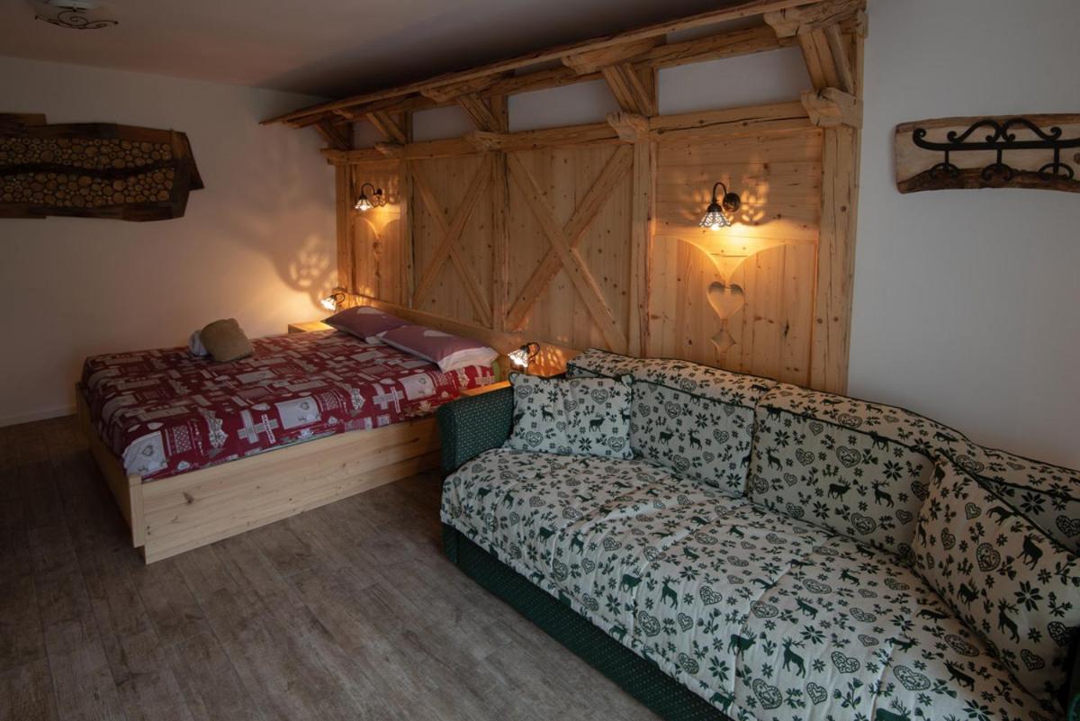 Agriturismo Dalla Natura La Salute Giustino Eksteriør billede