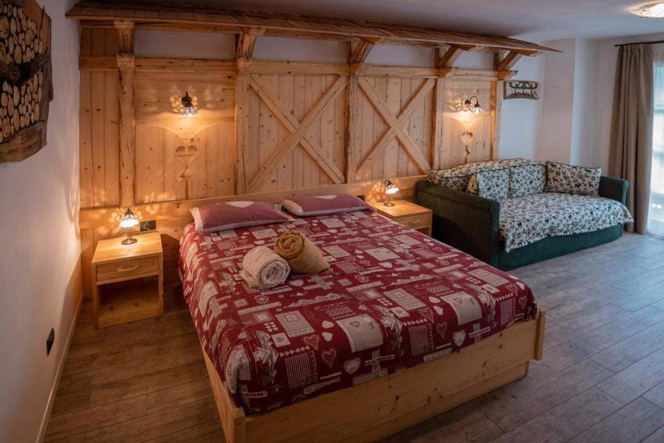 Agriturismo Dalla Natura La Salute Giustino Eksteriør billede