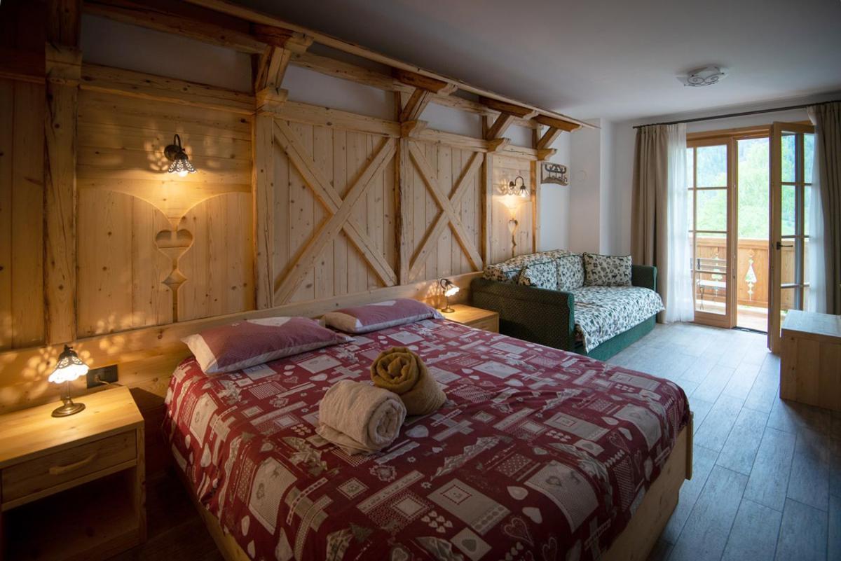 Agriturismo Dalla Natura La Salute Giustino Eksteriør billede